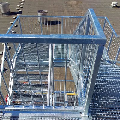 Treppenturm in Brühl Stahlbau Fluchtweg EN 1090 NRW