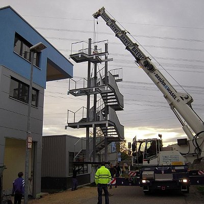 Stahlbau NRW Köln Brühl Fröbel Metallbau Treppe